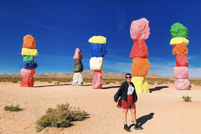 Seven Magic Mountains and Las Vegas Sign Tour - Tour Highlights