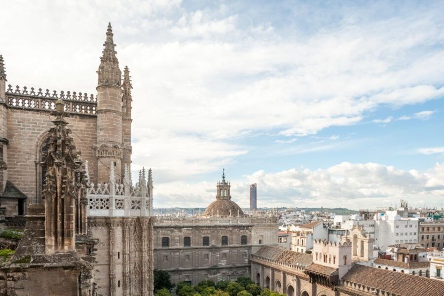 Seville: Cathedral Guided Tour (Optional Alcázar) - Good To Know