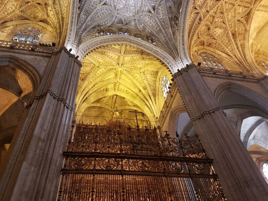 Seville Cathedral Private Tour Including Tickets - Good To Know