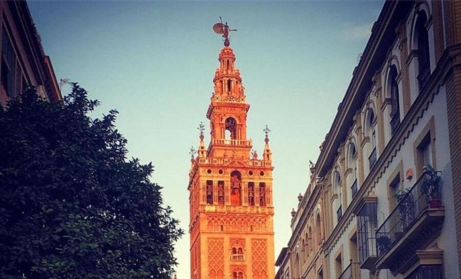 Seville: Guided Tour of Cathedral of Seville & Giralda Tower - Good To Know
