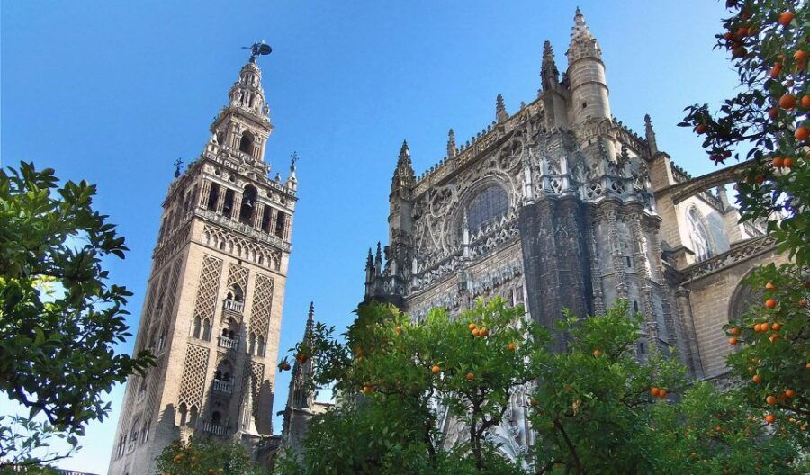 Seville: Guided Tour With Cathedral & Giralda Entrance - Good To Know