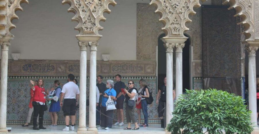 Seville: Royal Alcázar of Seville Tour - Good To Know
