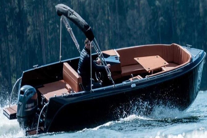 Shared Subacco Lake Como Boat Tour for 3 Hours