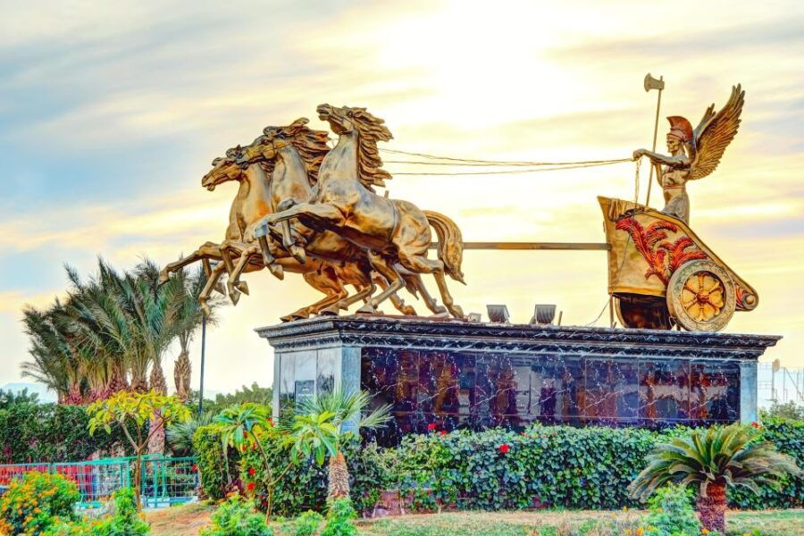 Sharm El Sheikh: Hollywood Park & Soho Square by Private Car - Good To Know