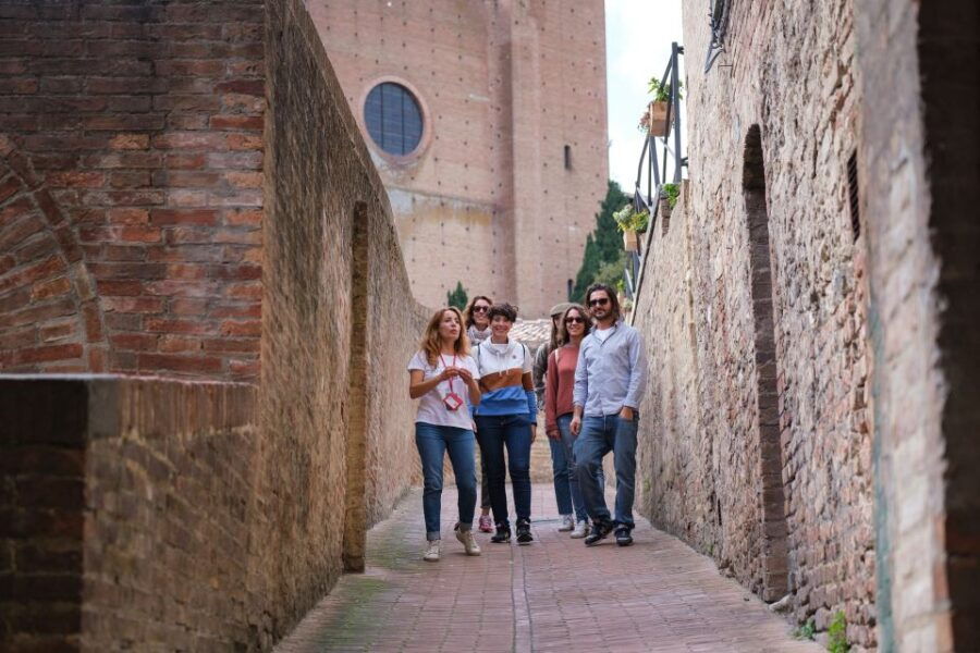Siena: Food and Culture Guided Walking Tour
