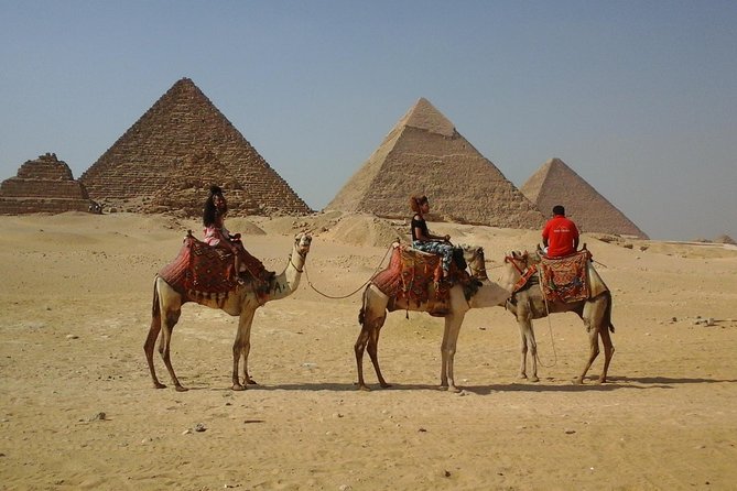 Sightseeing Day Tour to Pyramids, Egyptian Museum and Bazaar From Giza or Cairo - Good To Know