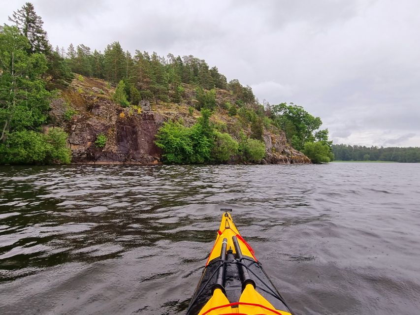 Sigtuna: Lake Mälaren Historic Sites Kayak Tour With Lunch