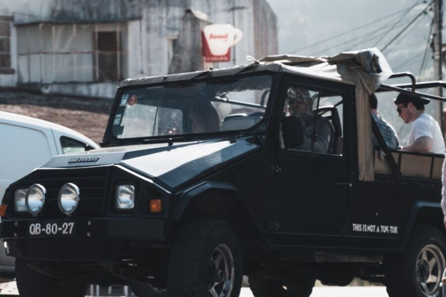 Sintra: Jeep Tour With Visit to Pena Palace - Good To Know