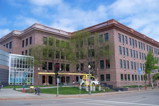 Sioux Falls Scavenger Hunt: Rock and Roll Through Sioux Falls
