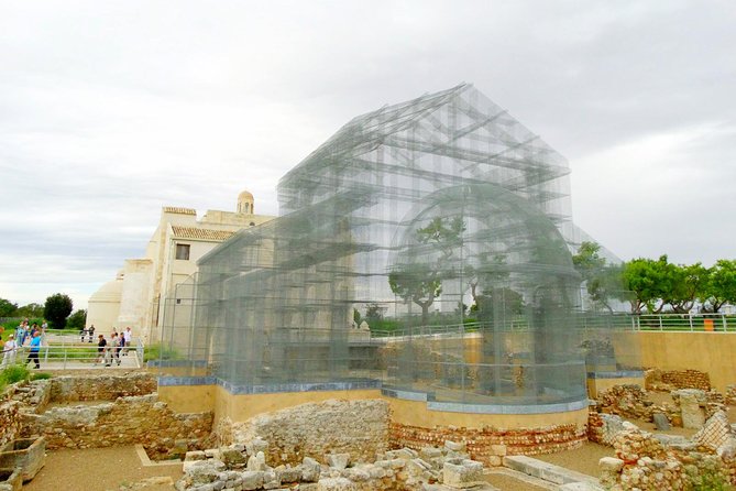 Siponto Tourist Guide: 3D Experience Between Middle Age and 21st Century