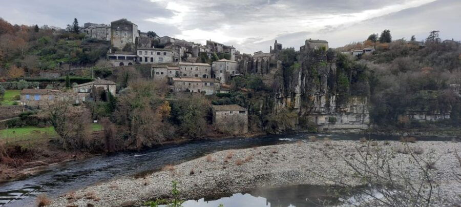 Six-Day Training Program: to Look at Yourself and the World. - Good To Know