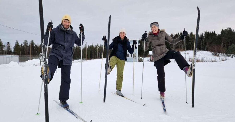 Ski or Snowshoe Rental in Sea Lapland