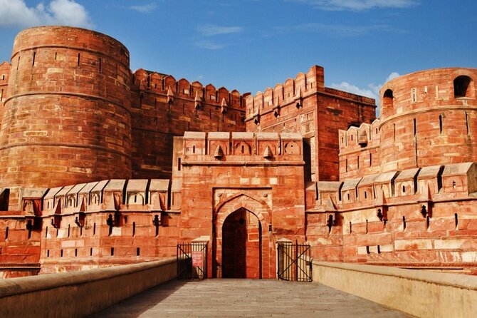 Skip the Line: Taj Mahal & Agra Fort Same Day Tour From Delhi - Good To Know