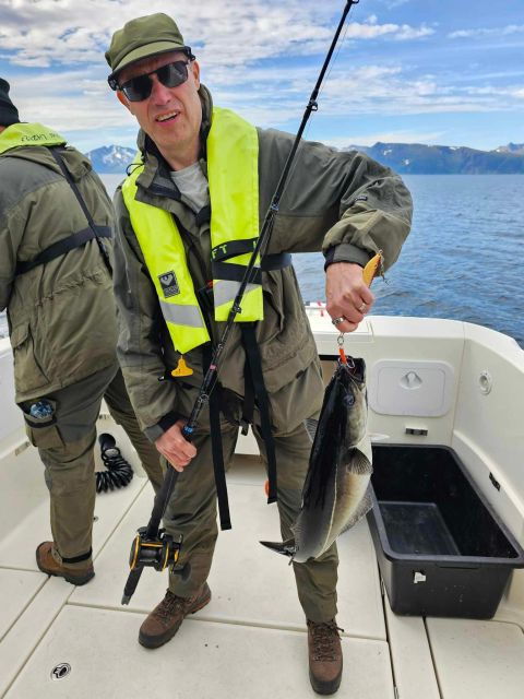 Skjervøy: Guided Fishing Trip With Local Expert