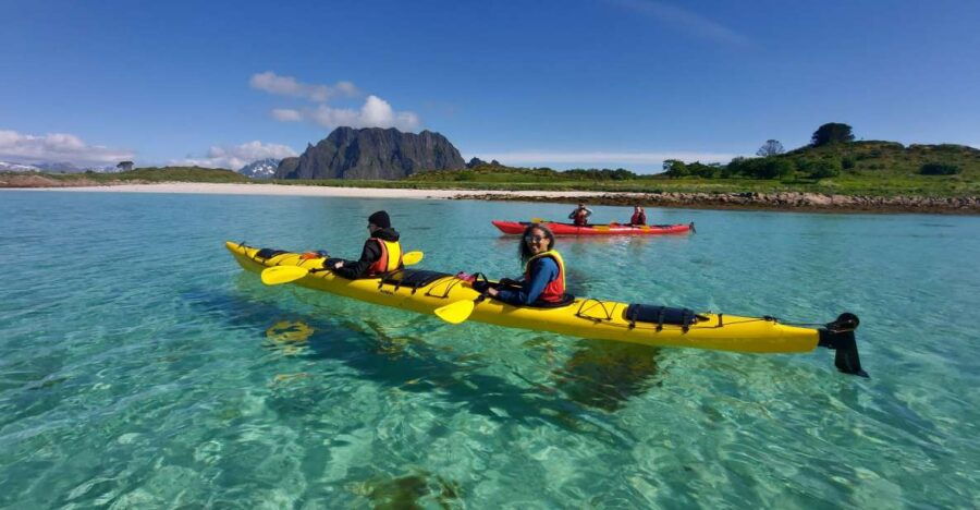 Skrova Island : 3hours Guided Kayak Tour