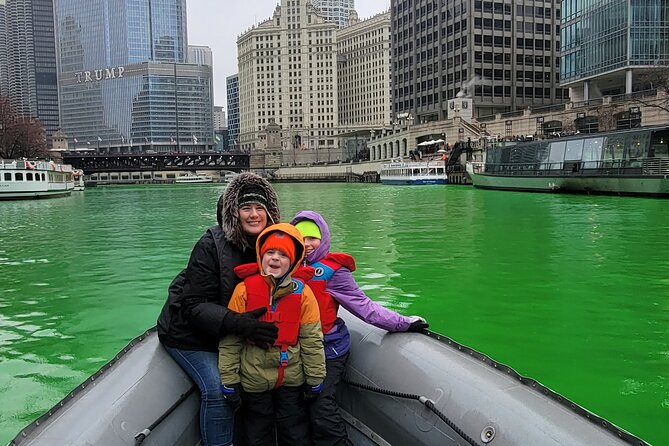 Small Group River Boat Tour in Chicago