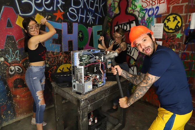 Smash Room Las Vegas Fremont Street - Good To Know