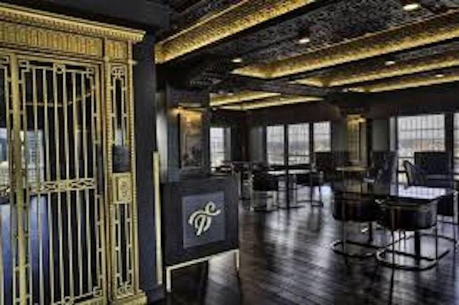 Smith Tower: The Views, The History, and the Cocktails - Good To Know