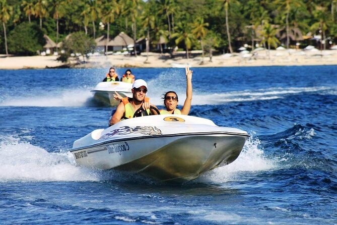 Speedboat Experience in Uvero Alto With Snorkelling