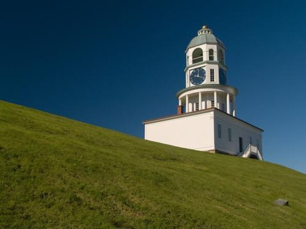Splendid Walking Tour in Halifax Full of Romance