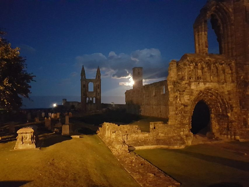 St Andrews: Ghost Tours – Exclusive, Educational, Nonfiction