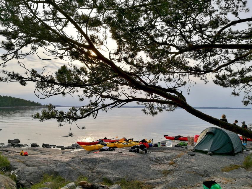 Stockholm: 2-Day Archipelago Kayak Tour
