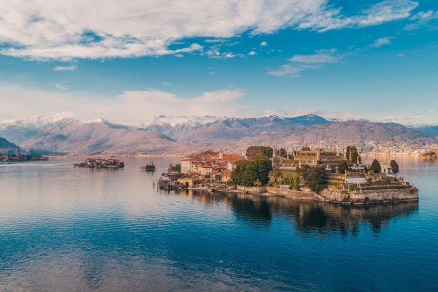 Stresa: Lake Maggiore and Borromean Islands Sunset Cruise