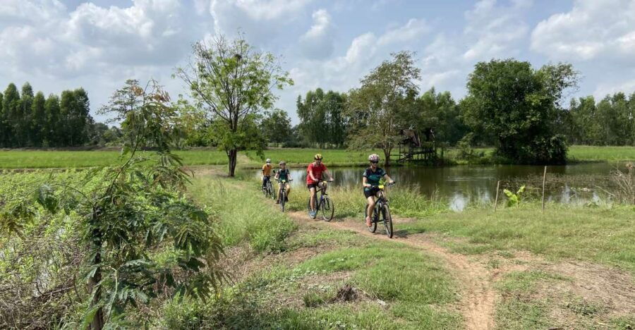 Sukhothai: Half-Day Countryside Bike Tour