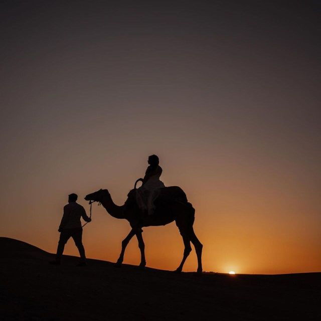 Sunrise and Camels in Agafay Desert With Berber Breakfast - Good To Know