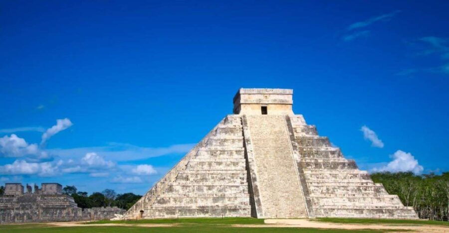 Sunrise at Kukulkan, Tsukan, and Izamal