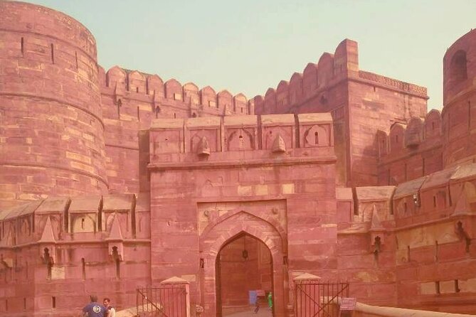 Taj Mahal, Agra Fort,Akbars Tomb & Baby Taj Day Trip From Delhi - Good To Know