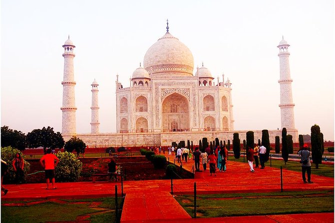 Taj Mahal and Agra Overnight Tour From Goa With Return Flights