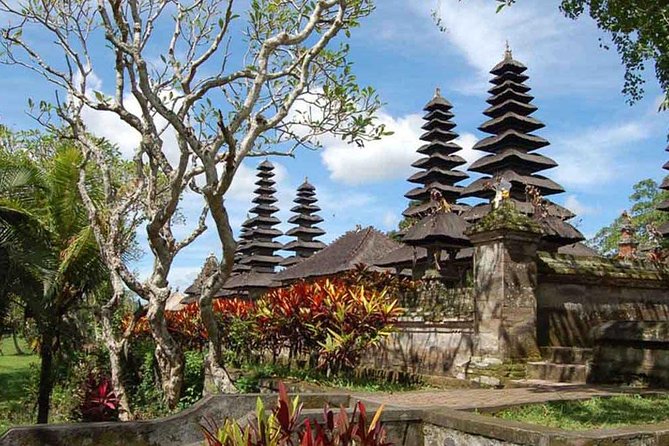 Taman Ayun and Tanah Lot Temple Tour - Good To Know