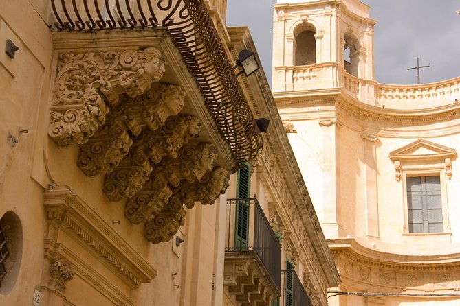 Taxi Transfer From Catania Airport or City to NOTO (Or Viceversa)