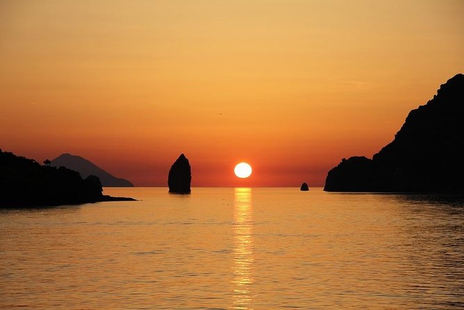 Taxi Transfer From CATANIA (Everywhere) to MILAZZO (Or Viceversa)