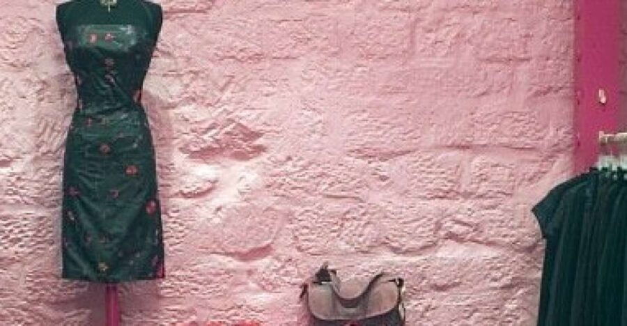 Teen Shopping Tour of Paris, 2.30 Hour Walking to - Good To Know