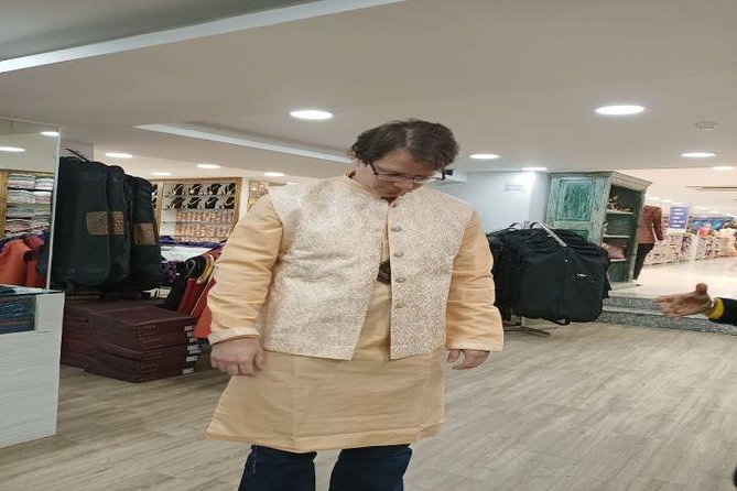 Textile, Fabric, Customized Stitching Tour With Female Consultant - Good To Know