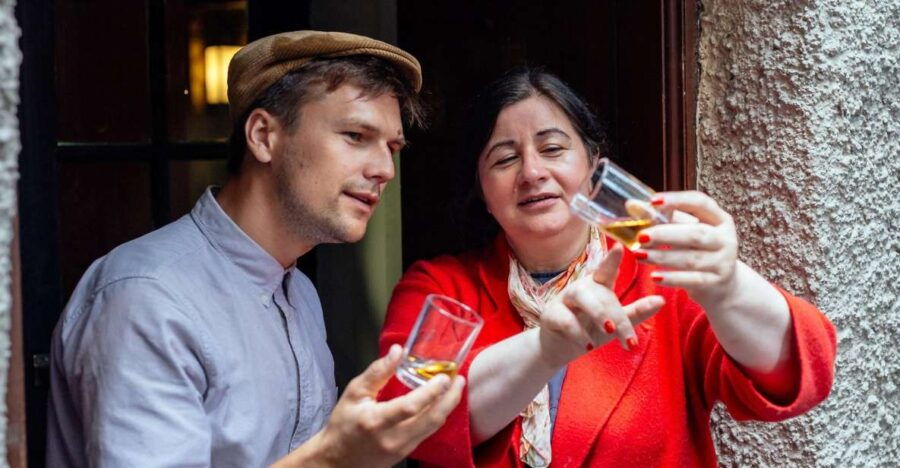 The 10 Tastings of Edinburgh Private Food Tour - Good To Know