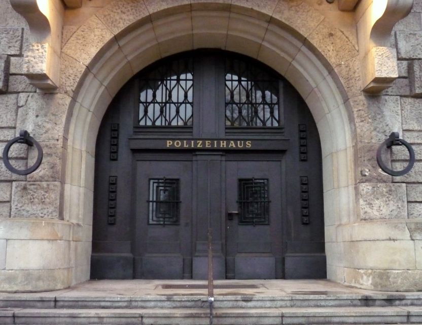 The Dark Side of Bremen: Killers and Criminals
