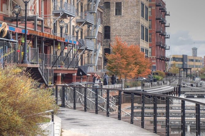The Ghosts of Milwaukee & the Haunted Third Ward: Private Tour - Good To Know