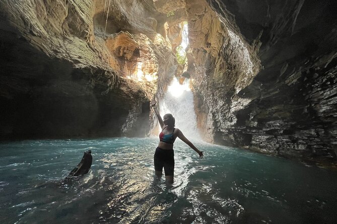 Thrilling La Leona Waterfall Hike Awaits