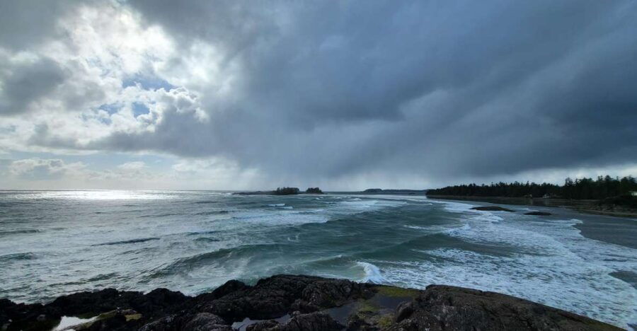 Tofino: Surf, Soak and Rainforest