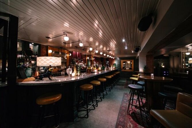 Toronto Bar Hunt: Take On Toronto Bar Crawl - Good To Know