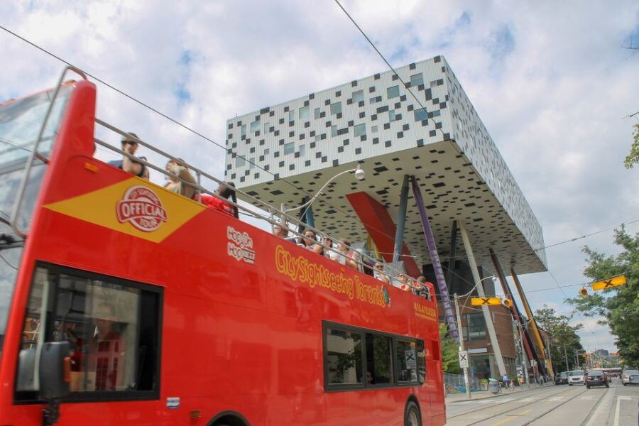 Toronto: Hop-On Hop-Off Sightseeing Bus Ticket - Good To Know