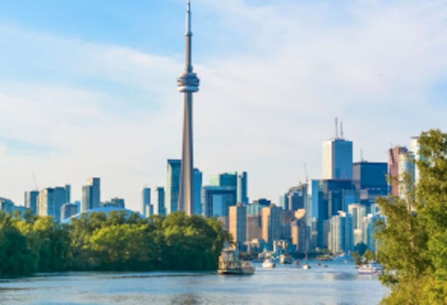 Toronto: Premier Easter Sunday Brunch Cruise on Odyssey