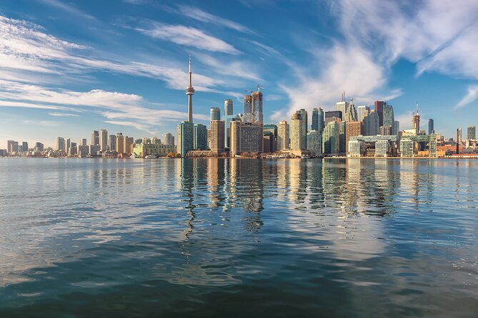 Toronto’s Romantic Walk: From Bustling Squares to Serene Parks