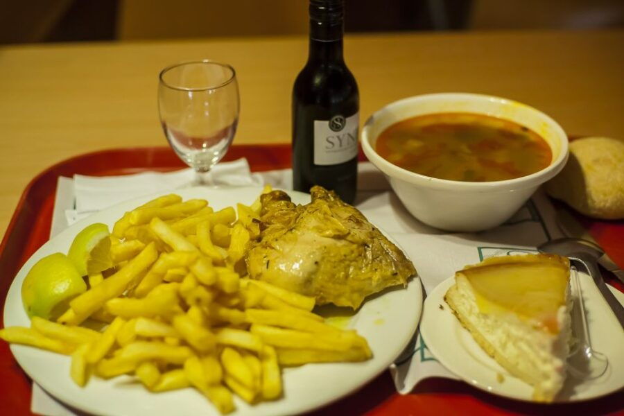 Tot Montserrat: Transport, Museum Tickets, and Lunch - Good To Know