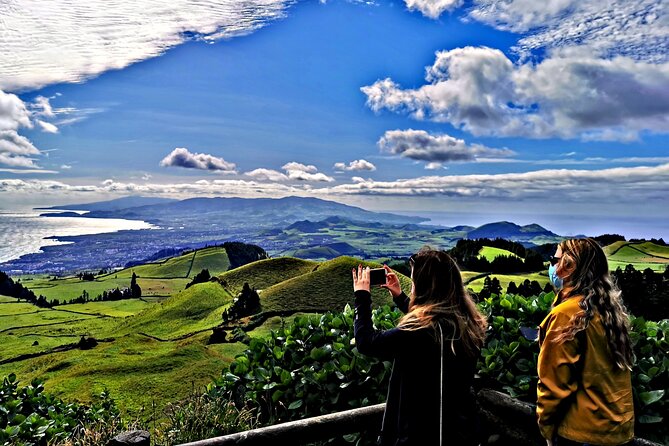 Totally Personalized Private Tour to Sete Cidades and Lagoa Do Fogo (West)