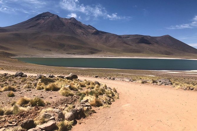 Tour Altiplanic Lagoons & Red Stones Safari Style by Grade 10 - Good To Know