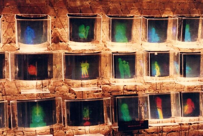 Tour of Dr. Lasers Holographic Studios and Laser Lab - Good To Know